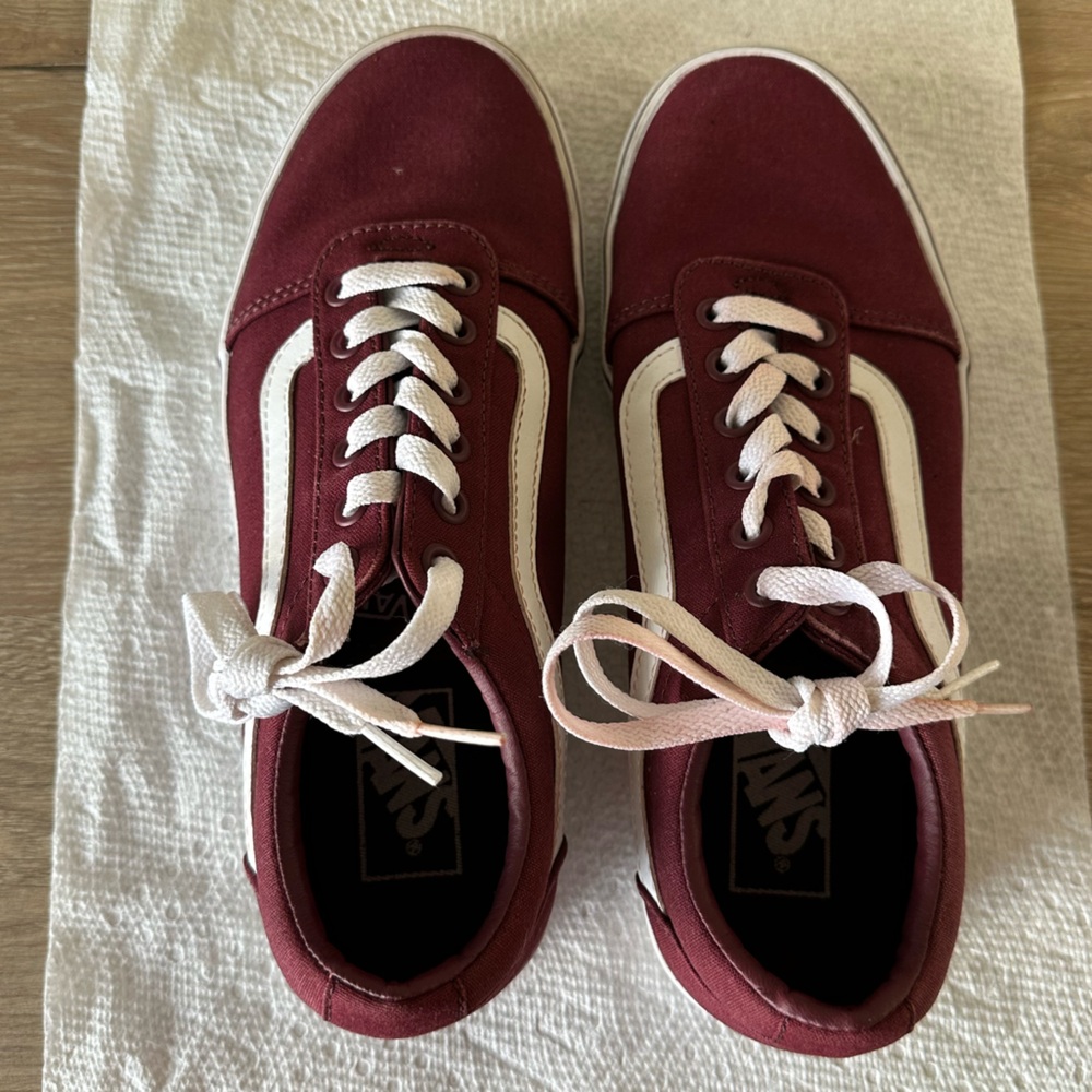 Women’s old skool vans